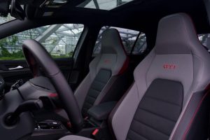 Volkswagen Golf 2.0 TSI GTI